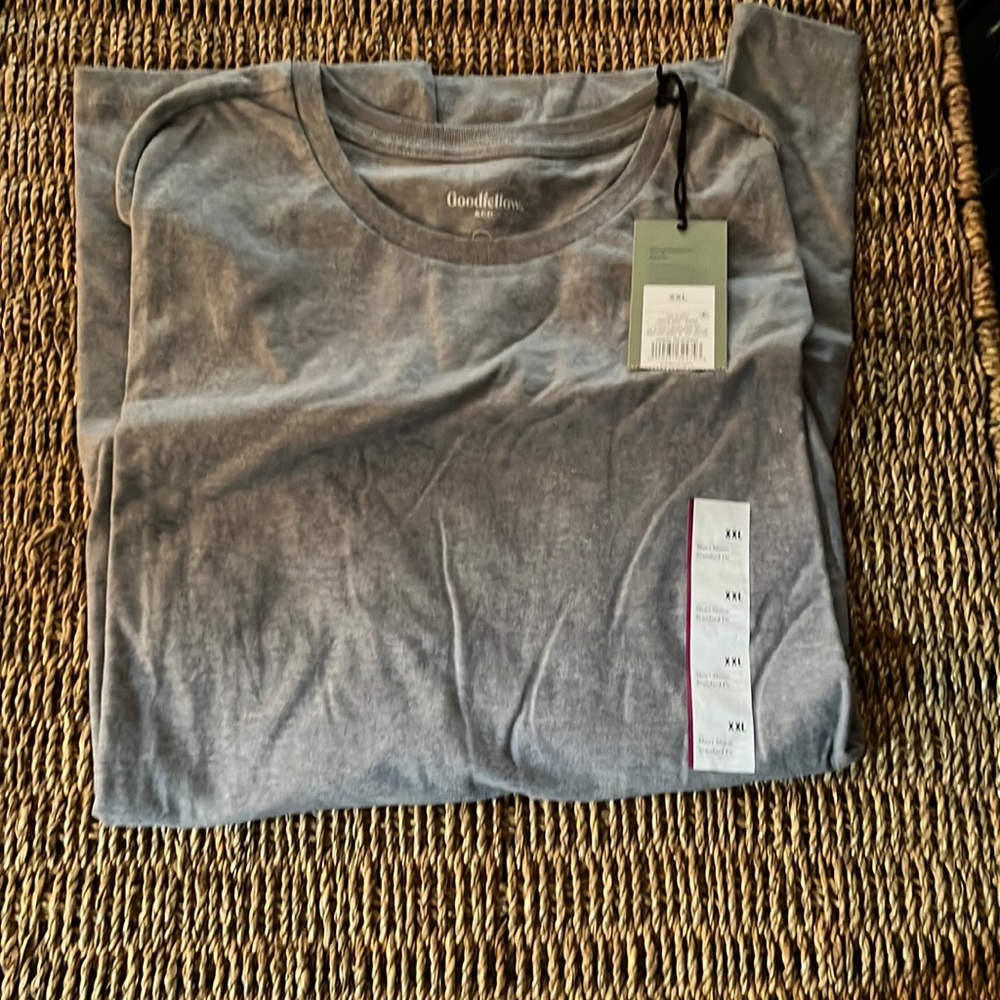 Long sleve t shirt
